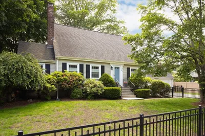 343 Greendale Ave