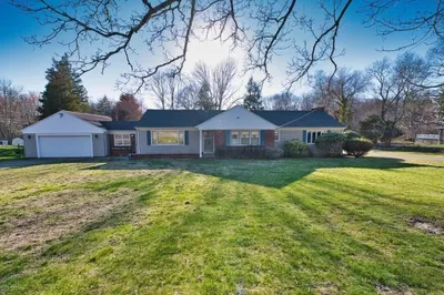 222 Blossom Road 1