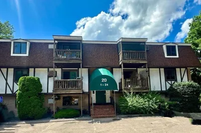 20 Erick Rd #18