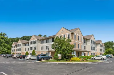 135 Beach Rd #B101