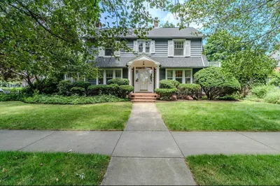 48 Hillcrest Avenue 1
