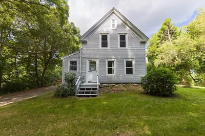15 Royal St