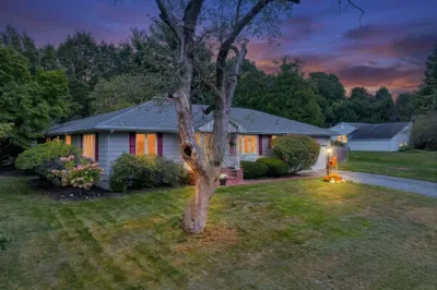 14 Forbes Ln 1