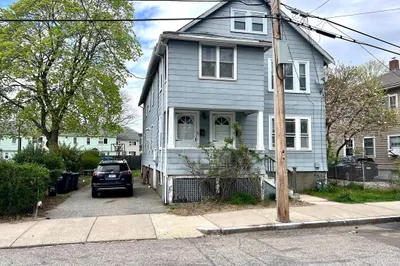 33 Thingvalla Ave 1