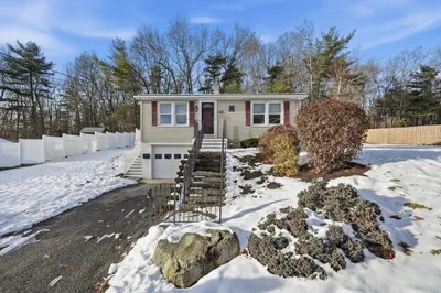 140 Shearer St 1