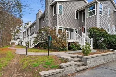 255 North Rd #103 1