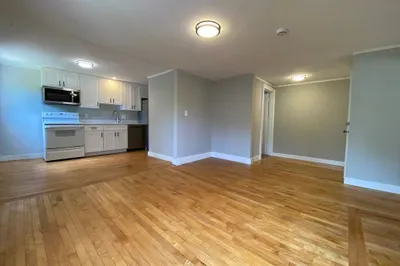 13 Pleasant St #2