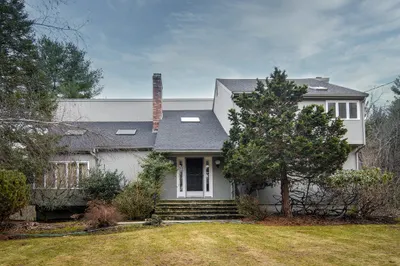 185 Woodland Street #185 1
