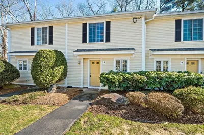 2 Janet Rd #8 1