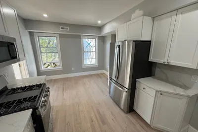 13 Spring St #3 1
