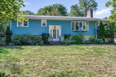 398 Andover St 1