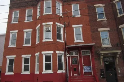 11-13 Hampshire St 1