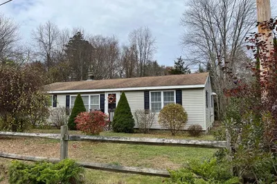 4 Boyes Ave 1