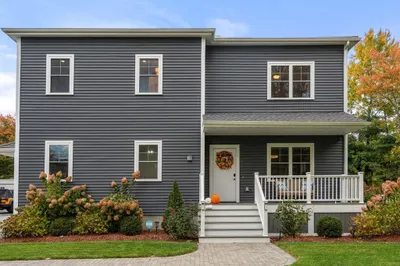 10 Lynn Fells Parkway