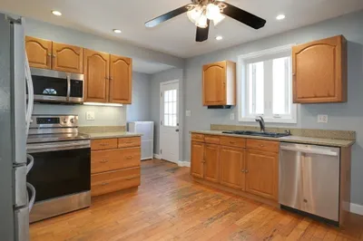 49 Cowdrey Ave