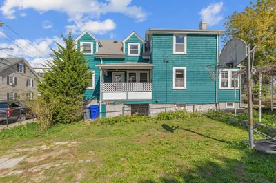 12 Shepard St 1
