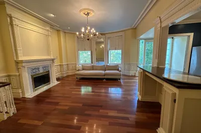 36 Beacon St #1