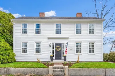 228 Main Street 1