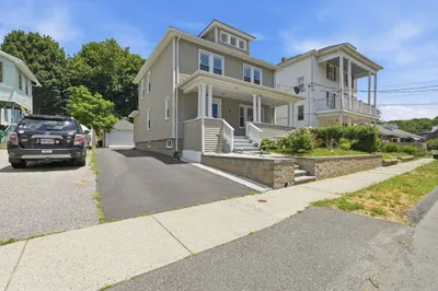 20 Mount Carmel Ave