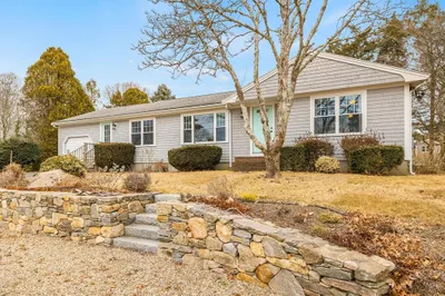 88 Bellavista Dr 1
