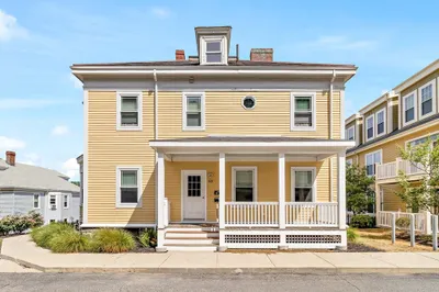 60 Eliot St #1