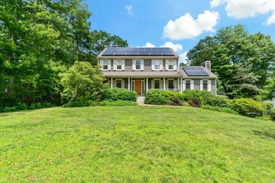 84 Meadowbrook Ln 1