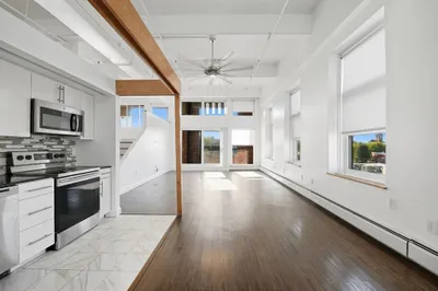 15 Park St #305