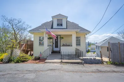 34-42 Siren St 1