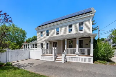 54 Fayette St 1