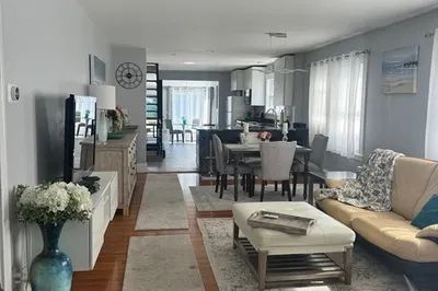 87 Reservoir Ave #1