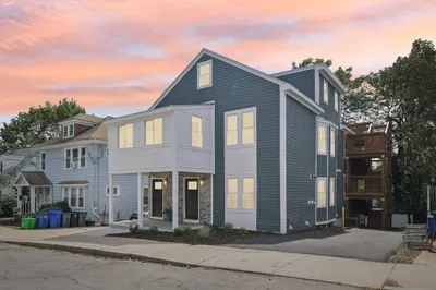 32-34 Larch St 1