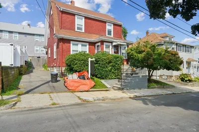 64 Bates Ave