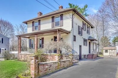 203 Madison Street 1