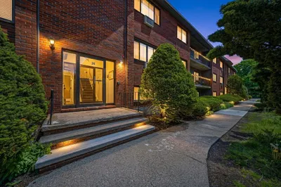 26 Faxon St #9 1