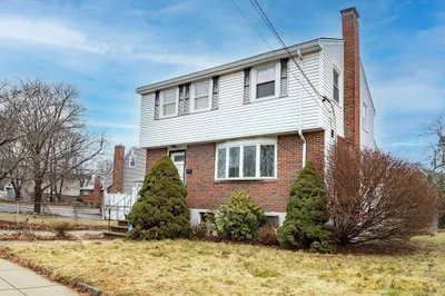 71 Vallaro Rd