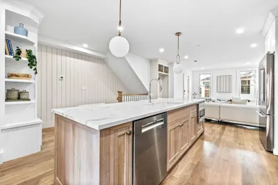 12 Prospect St #1