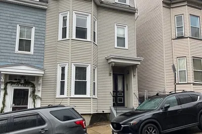 43 Gates St #1