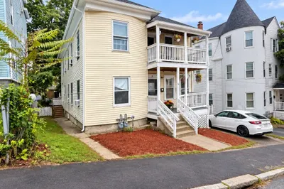 6 Delaware St 1