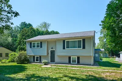 26 Oliver St 1