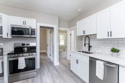 39 Ambrose St 1