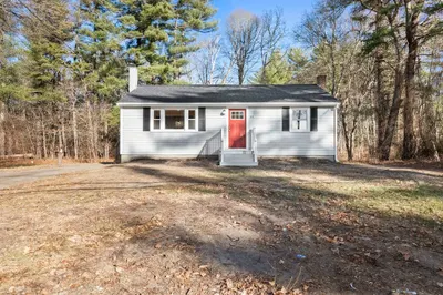 137 Summer St 1