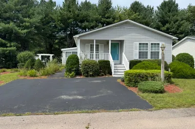 25 Fieldwood Dr 1