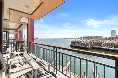 40 Battery St #306 1