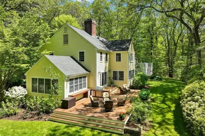 63 Claypit Hill Rd