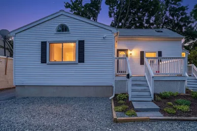 2 Chestnut Terrace 1