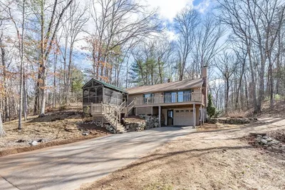 19 Shoreline Drive 1