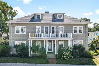 60 Guernsey St #1 1