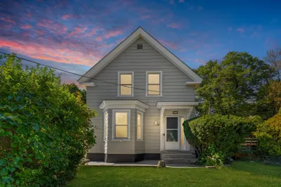 84 Hampson St 1