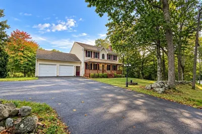 99 Turner Lane 1