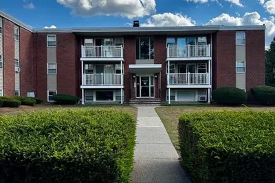 30 Worthen Street #C4 1